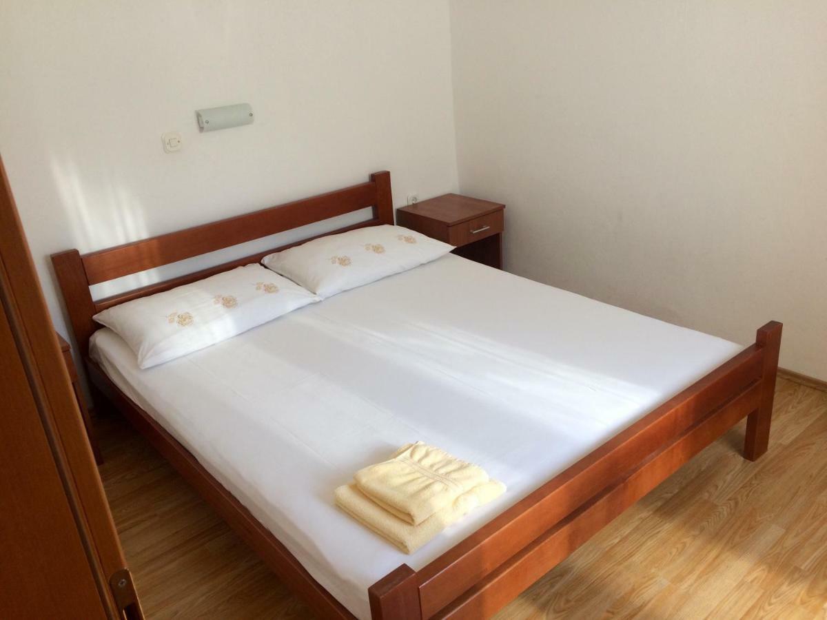 Apartmani Brusel Pag Buitenkant foto