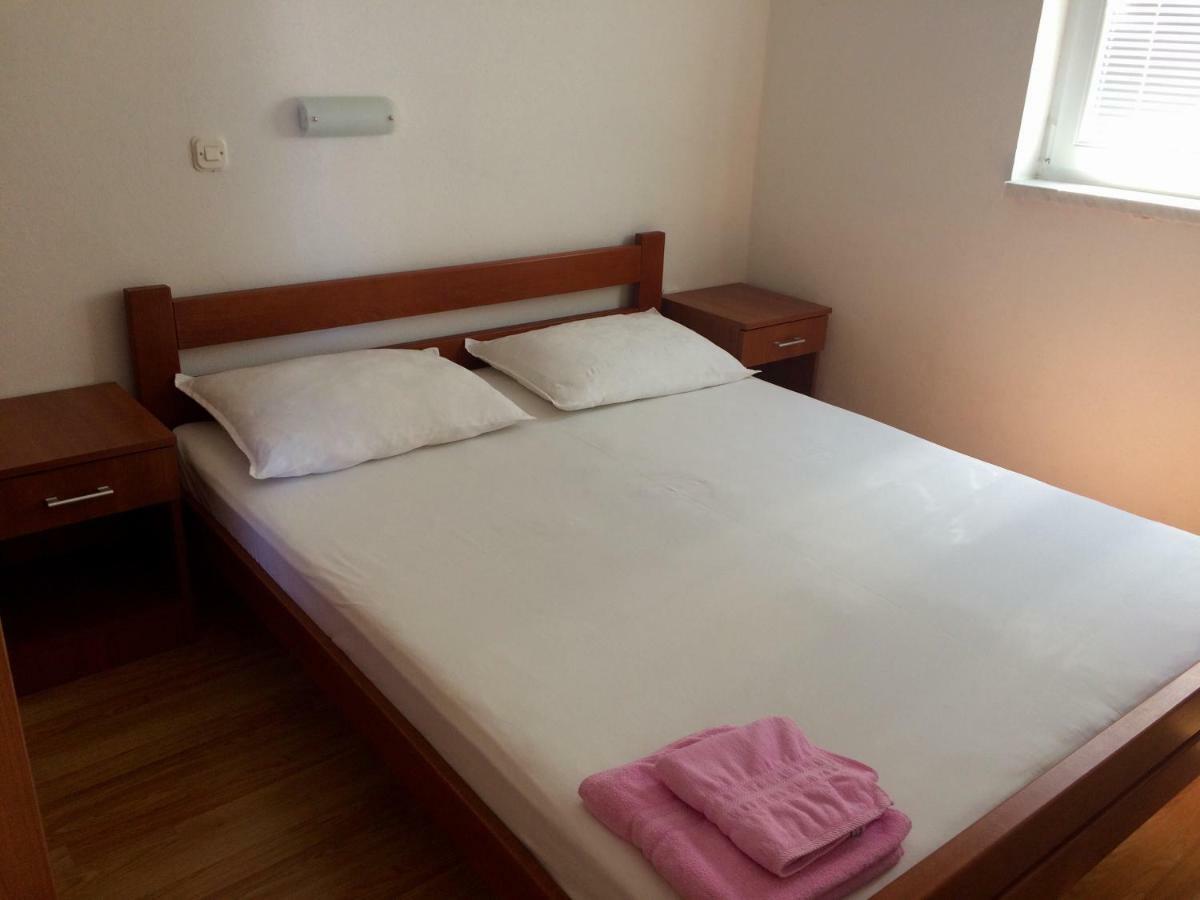 Apartmani Brusel Pag Buitenkant foto